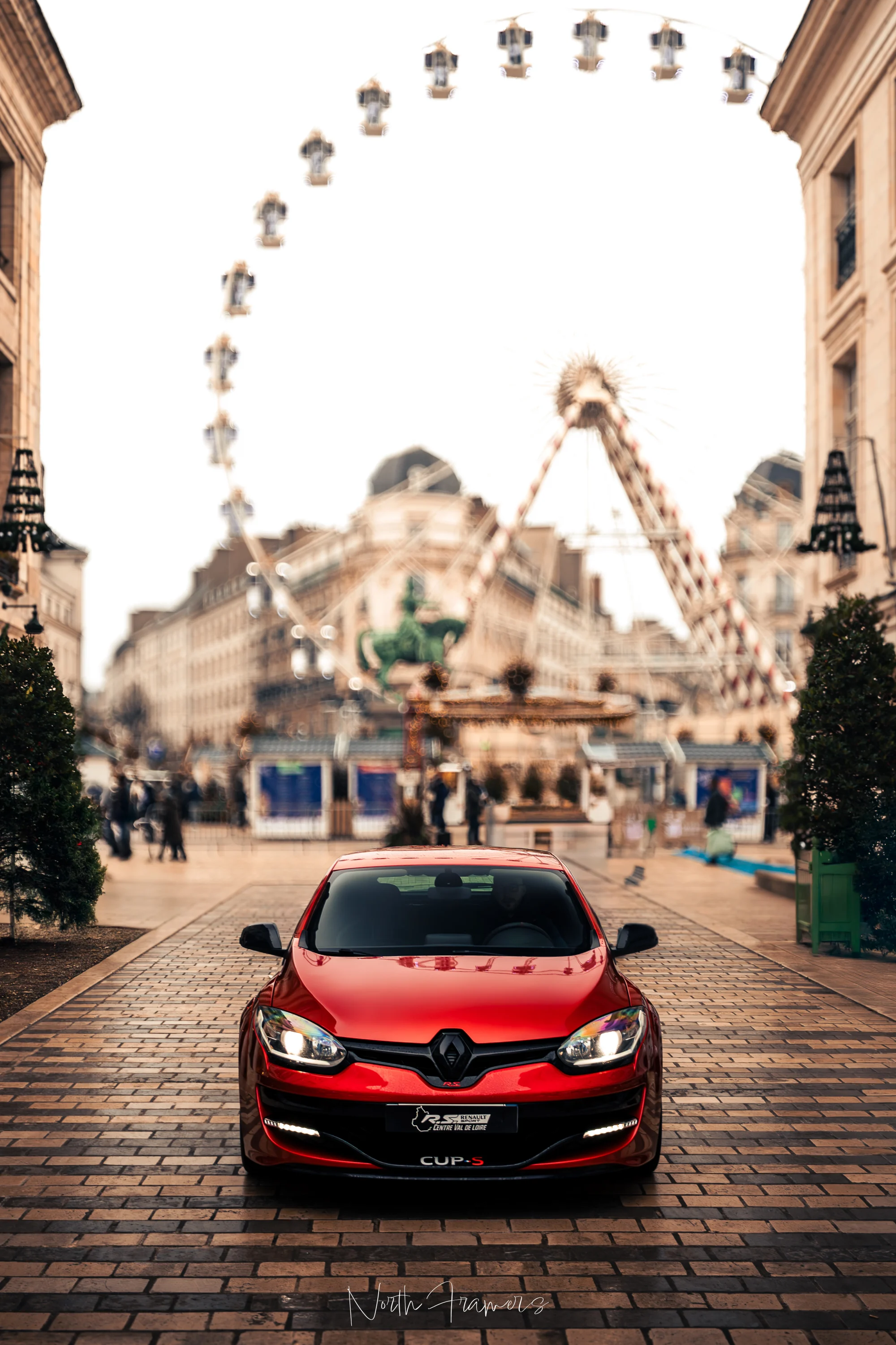 Megane 3 RS dans les rues d'orléans