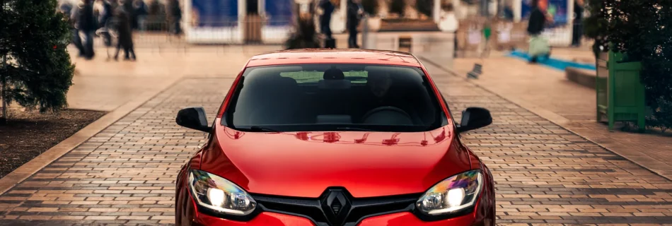 Megane 3 RS dans les rues d'orléans